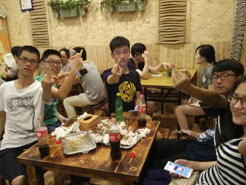 海陵烧烤加盟,学烧烤技术,开烧烤店多少钱疯狂烤翅加盟